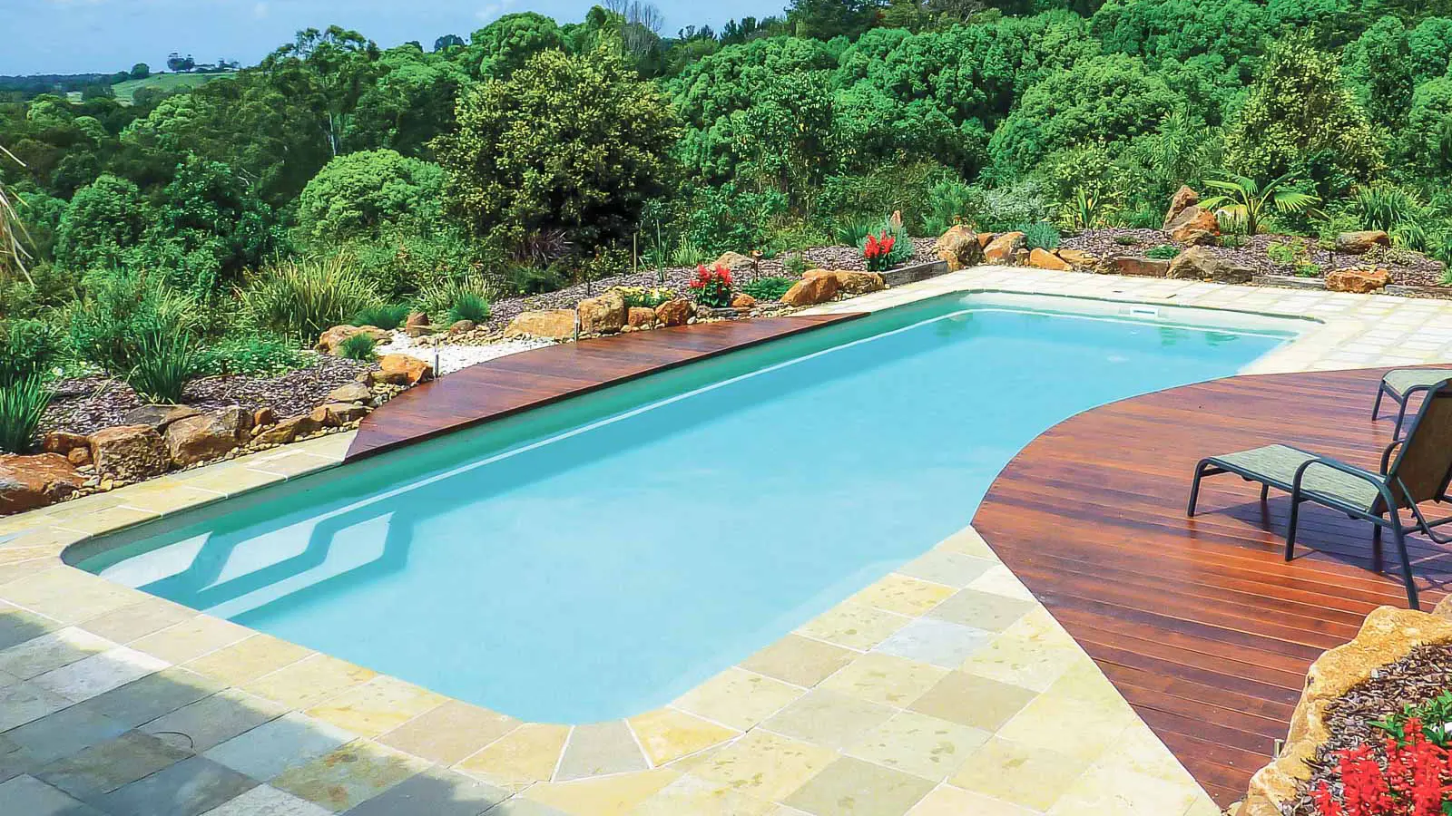 Leisure-Pools-Moroccan-fiberglass-pool The Moroccan, a fiberglass pool with three corner seating